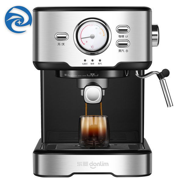 De Italiaanse 220V-Machine van de Huiskoffie met de Zwarte van Melkfrother